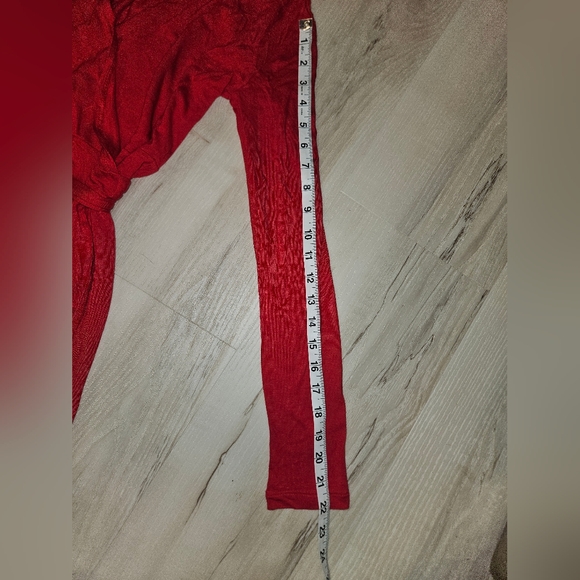 Old Navy Red Jersey Wrap Dress XS Rayon V-Neck Tie Waist Long Sleeve Fit & Flare - Picture 6 of 13